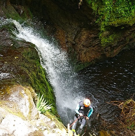 São Jorge Half-Day Evolution Canyoning